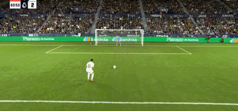 阿尔瓦雷斯 阿尔瓦雷斯